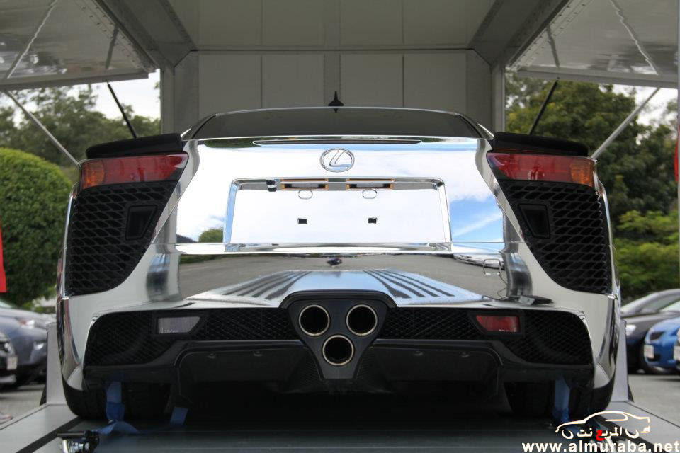 لكزس ال اف اي معدلة بلون الكروم لأول مره تصل الى استراليا في نسخة خاصة بالصور Lexus LFA 17